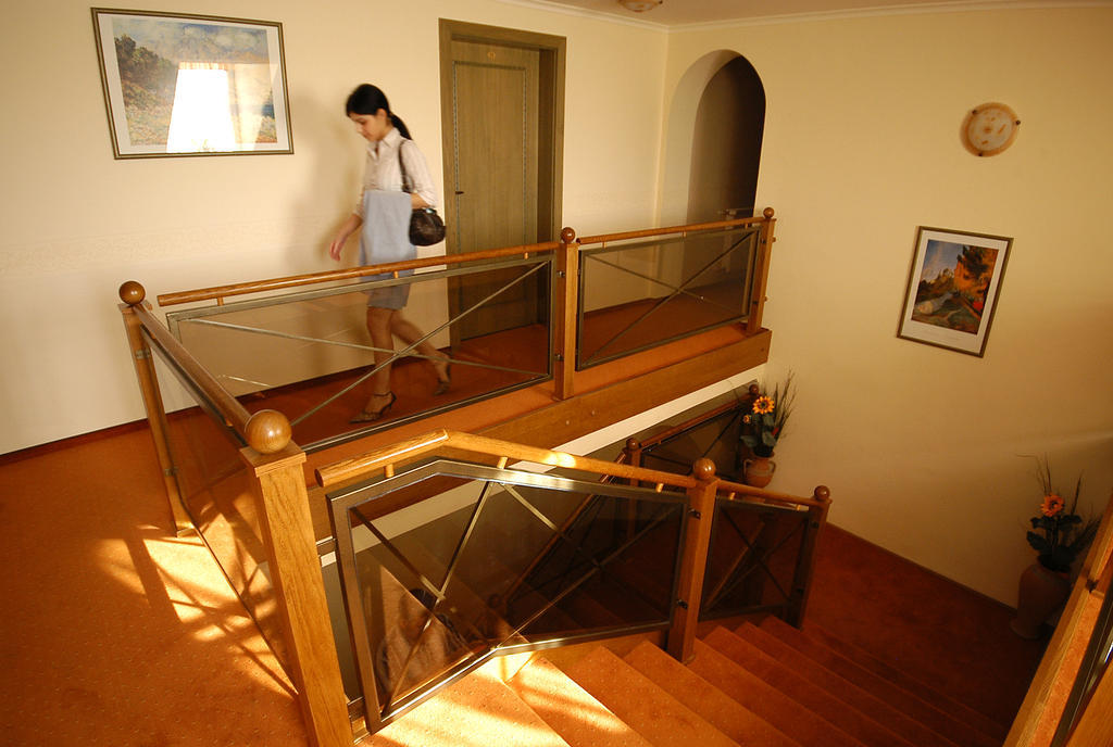 Hotel Bavaria Abda Ngoại thất bức ảnh